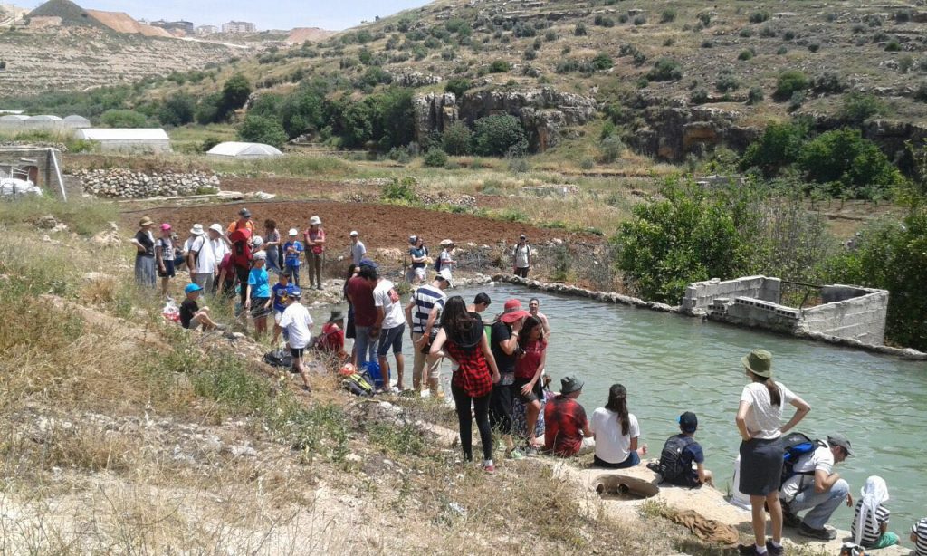 מפקד החטיבה אמר שהגוש בטוח והמטיילים שטפו את האזור