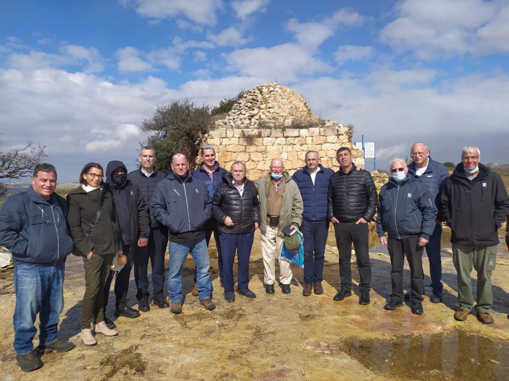 יו”ר קק”ל סייר עם בכירים בבית אל: “נעשה הכל שהיישוב ימשיך לצמוח ולפרוח”