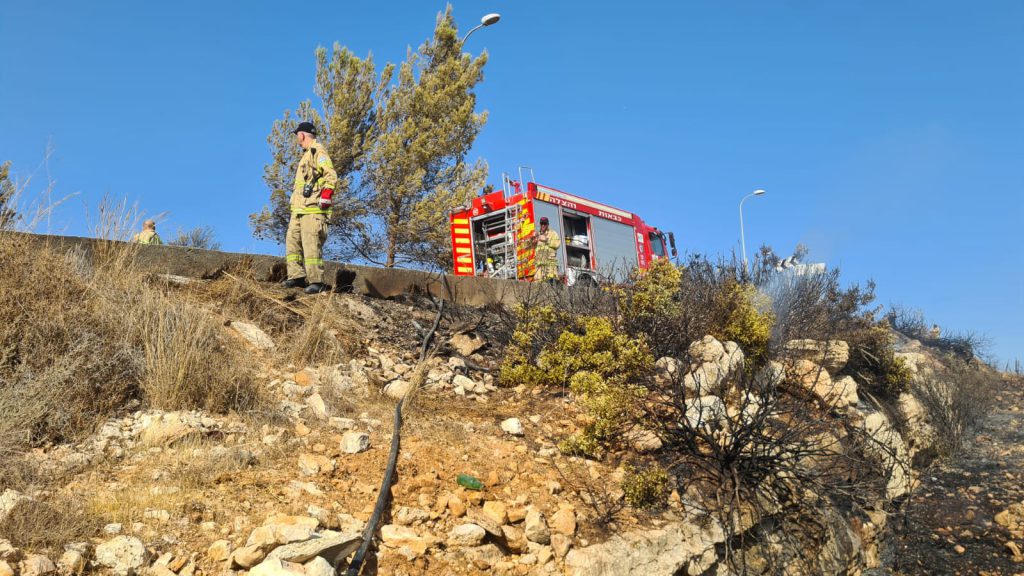 הצתה מכוונת הבעירה שריפה גדולה בין טלמון לדולב