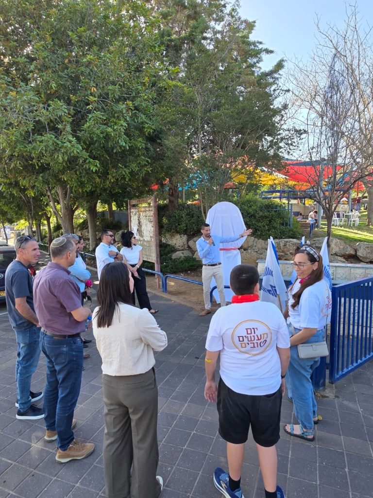 לטייל, להכיר ולהתנדב: שביל המעשים הטובים נחנך באריאל