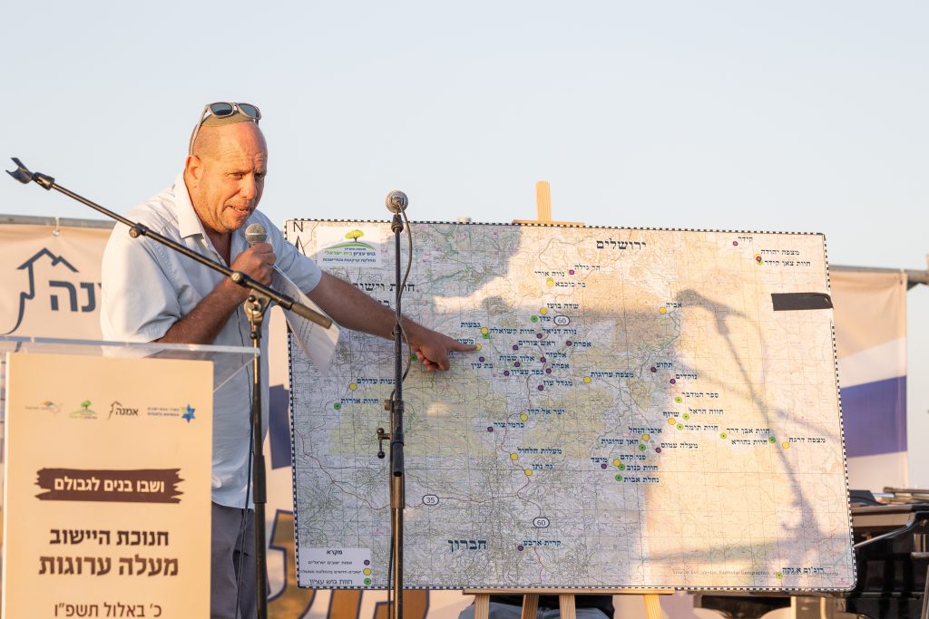 “הופכים את החזון למציאות בשטח”: היישוב החדש מעלה ערוגות נחנך באירוע רשמי